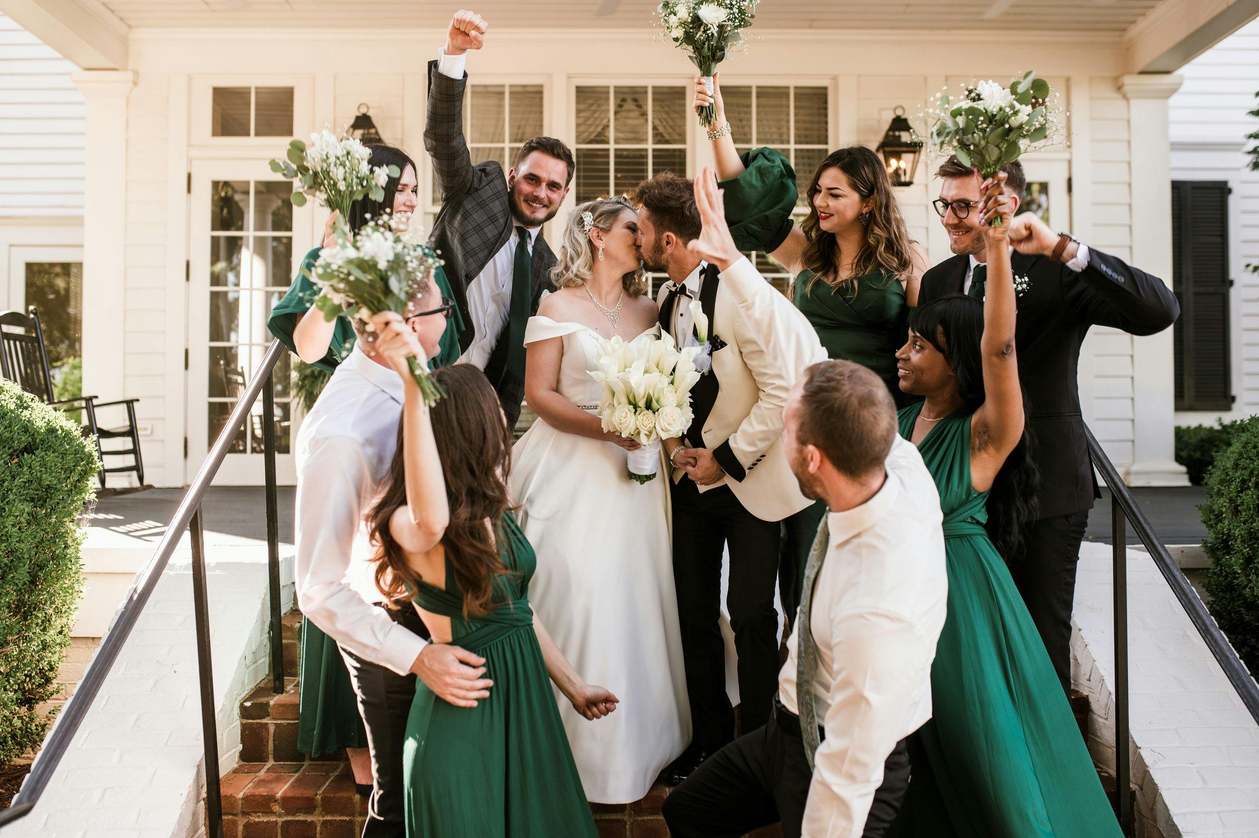 We create stress-free wedding experiences